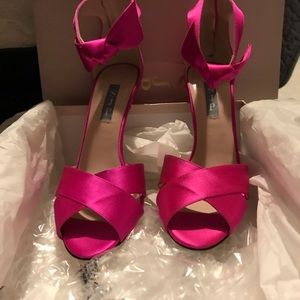SJP Fuchsia  Pink Heels